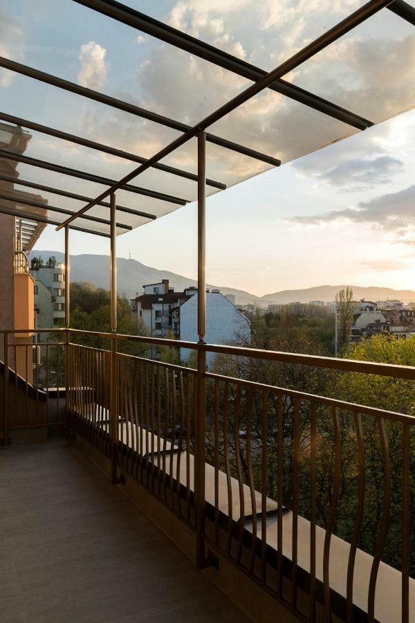 Center Apartment With Amazing View Sofia Exterior photo